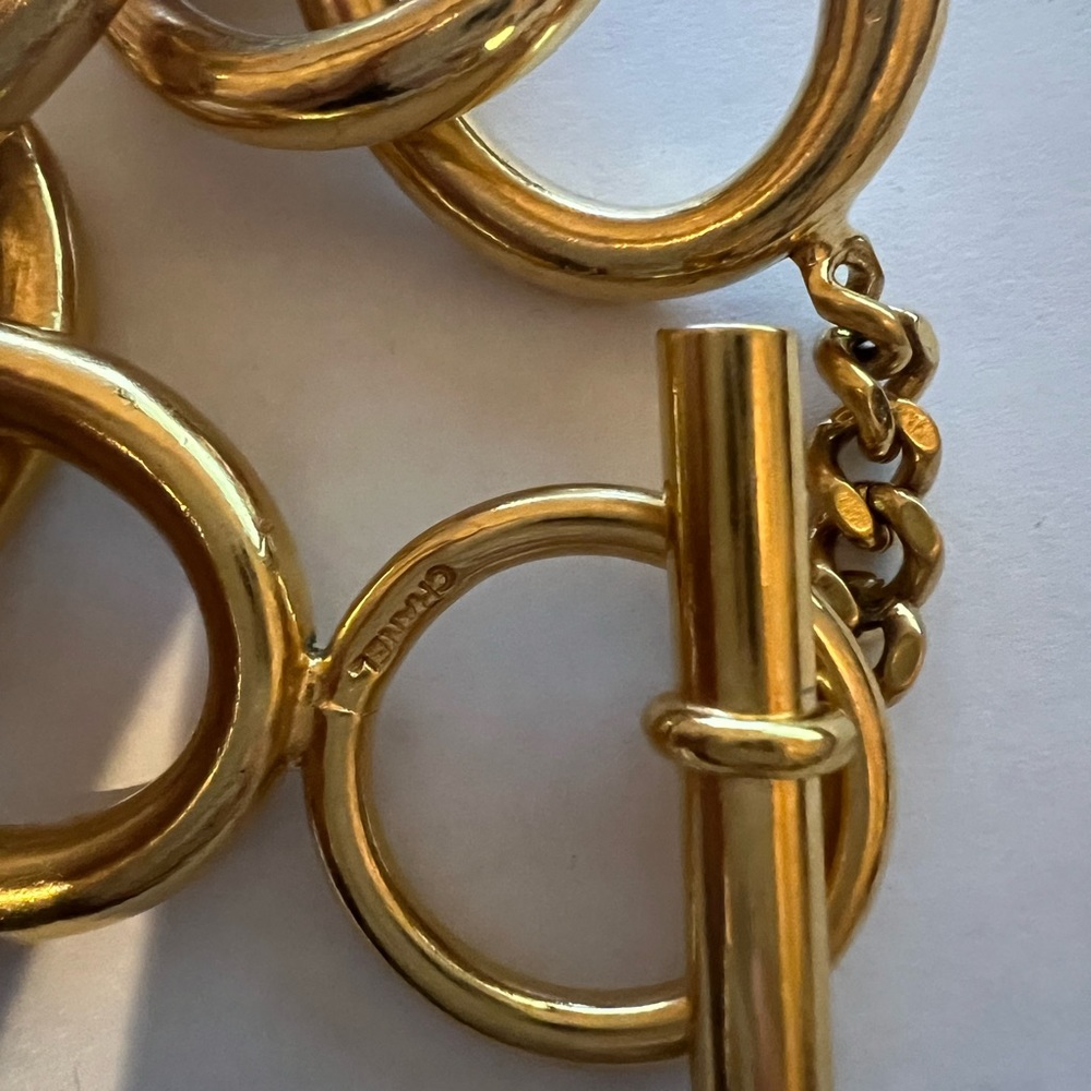 Vintage Chanel jumbo link chain bracelet - Picture 2 of 3